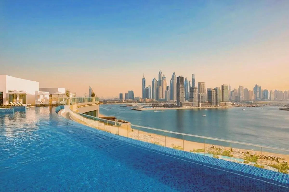 Exclusive Suite With Infinity Pool & Private Beach Dubai